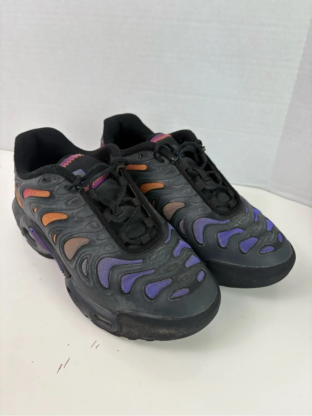 Nike youth sneakers